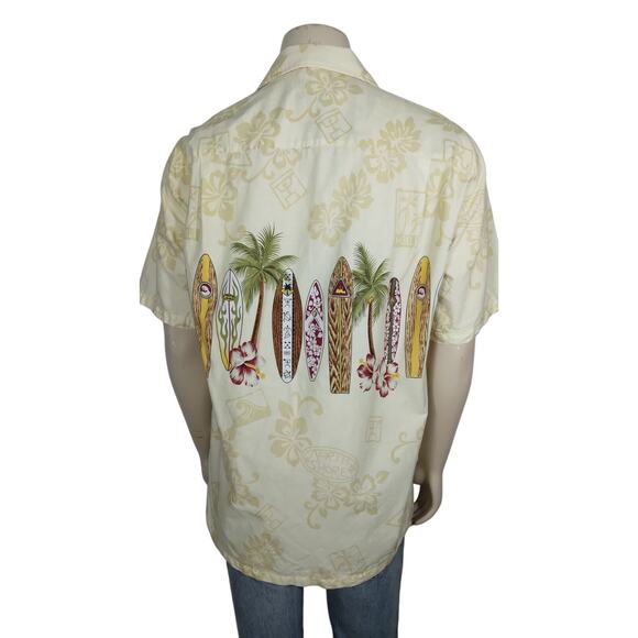 Winnie Fashion Hawaiian shirt size L surf boards print Button down Short Sleeve - Picture 4 of 7